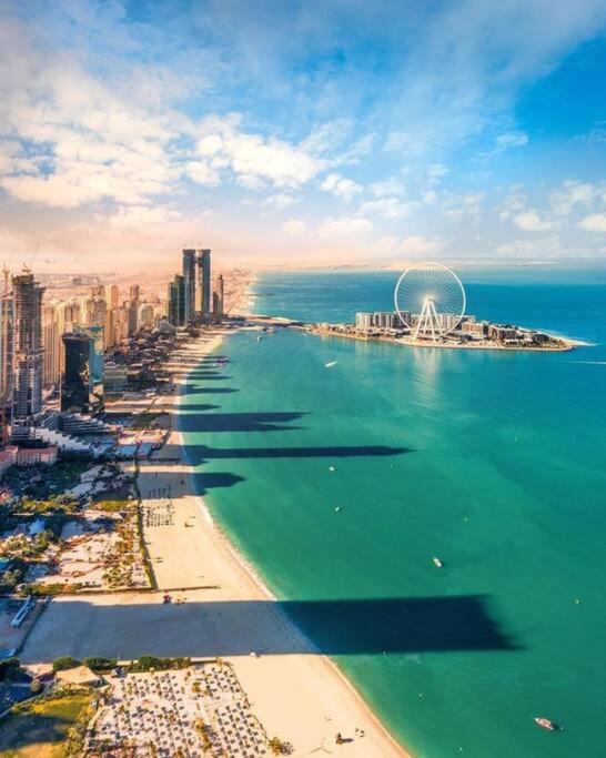 Apartment Koyo In The Heart Of Jbr Beach - 3Bdr Dubai Buitenkant foto