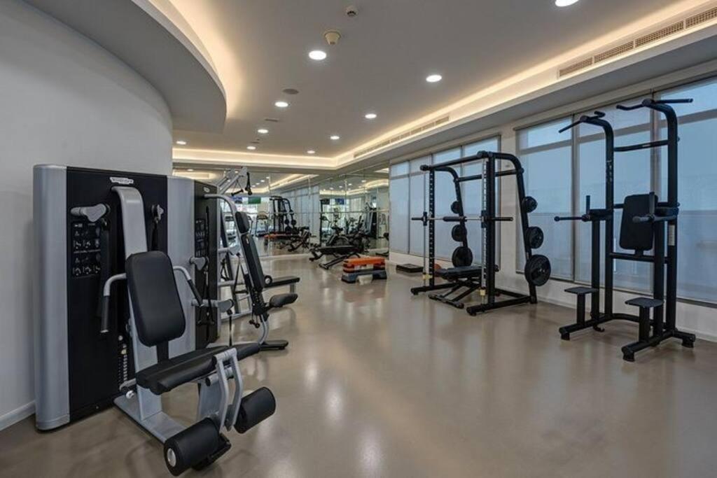 Apartment Koyo In The Heart Of Jbr Beach - 3Bdr Dubai Buitenkant foto