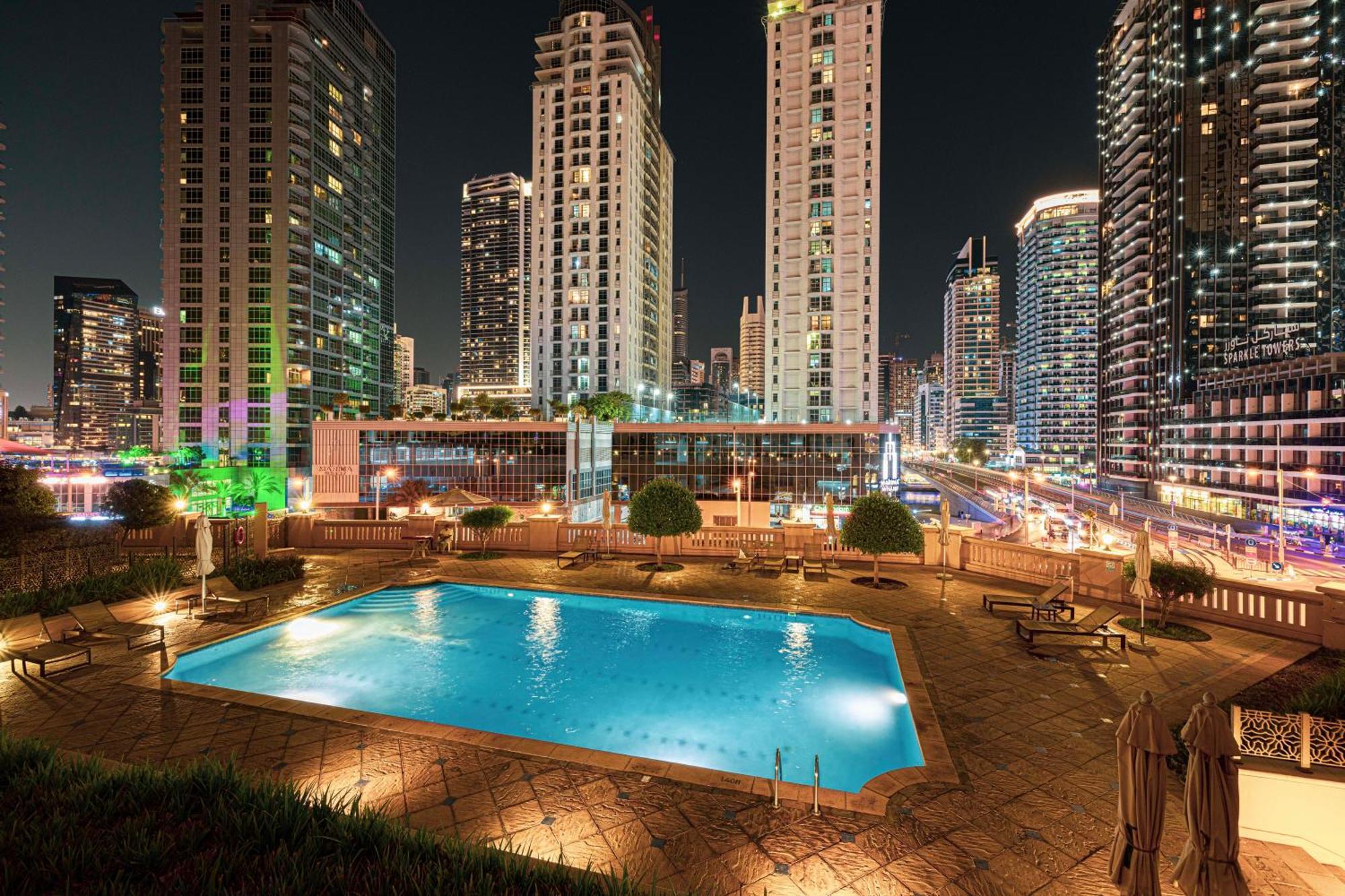 Apartment Koyo In The Heart Of Jbr Beach - 3Bdr Dubai Buitenkant foto
