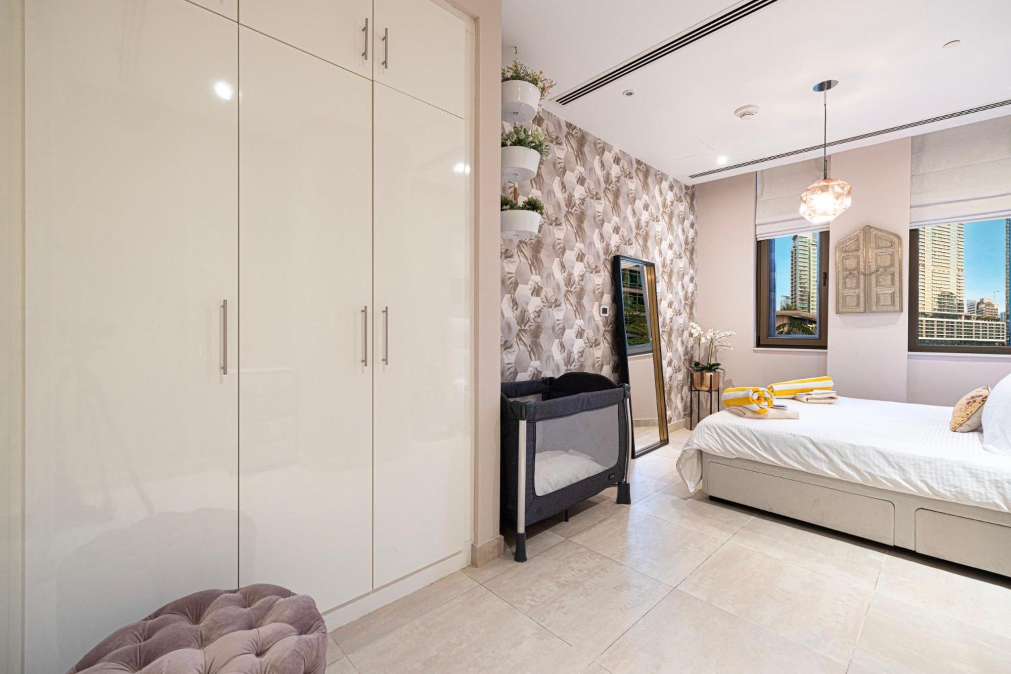 Apartment Koyo In The Heart Of Jbr Beach - 3Bdr Dubai Buitenkant foto